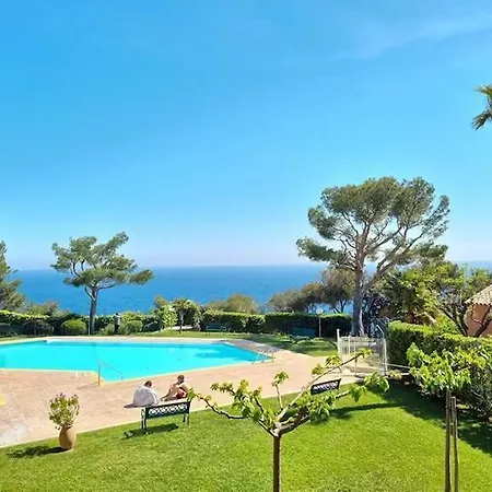 Le Jardin D'azur - Vue - Clim - Piscine Appartement *